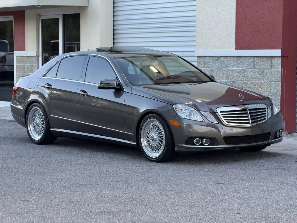 2011 Mercedes-Benz W212 E-Class - Image 27 of 31