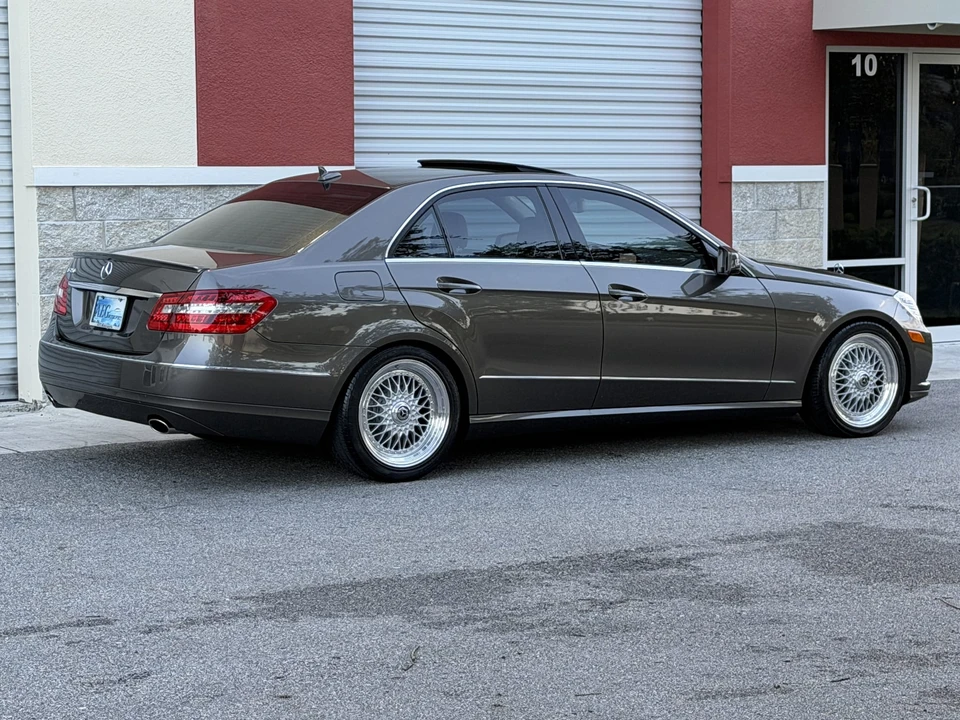 2011 Mercedes-Benz W212 E-Class - Image 20 of 31