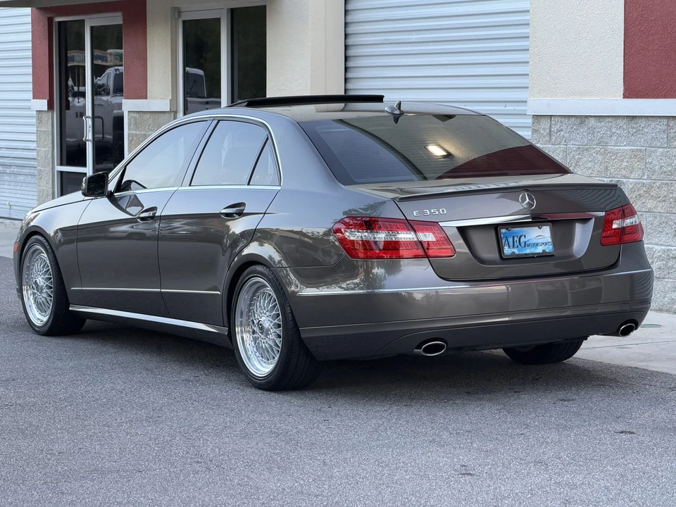 2011 Mercedes-Benz W212 E-Class - Image 14 of 31