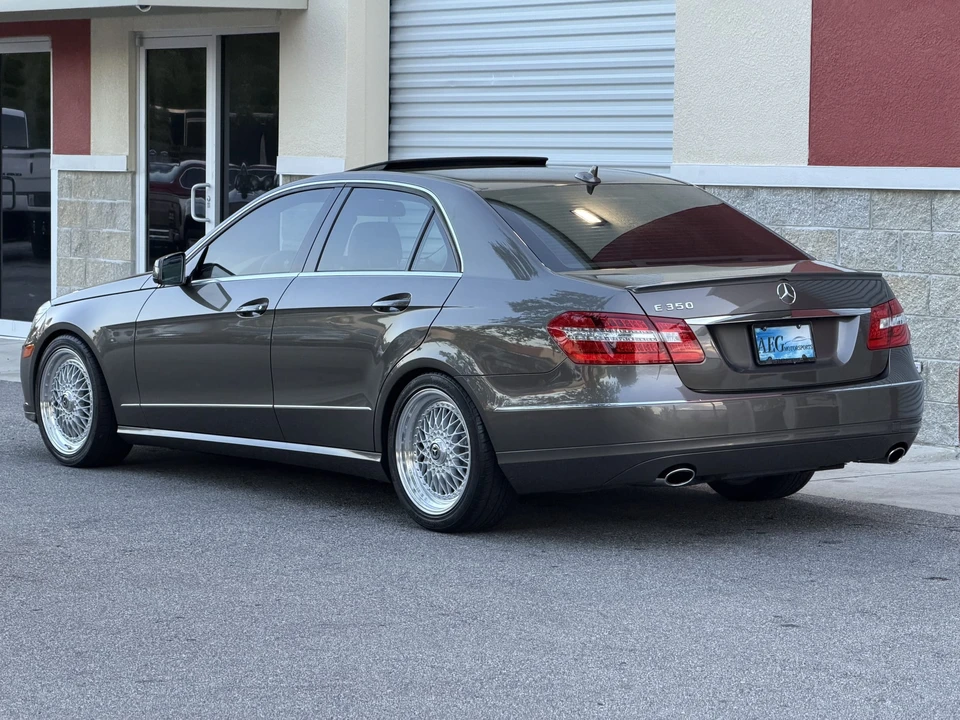 2011 Mercedes-Benz W212 E-Class - Image 13 of 31