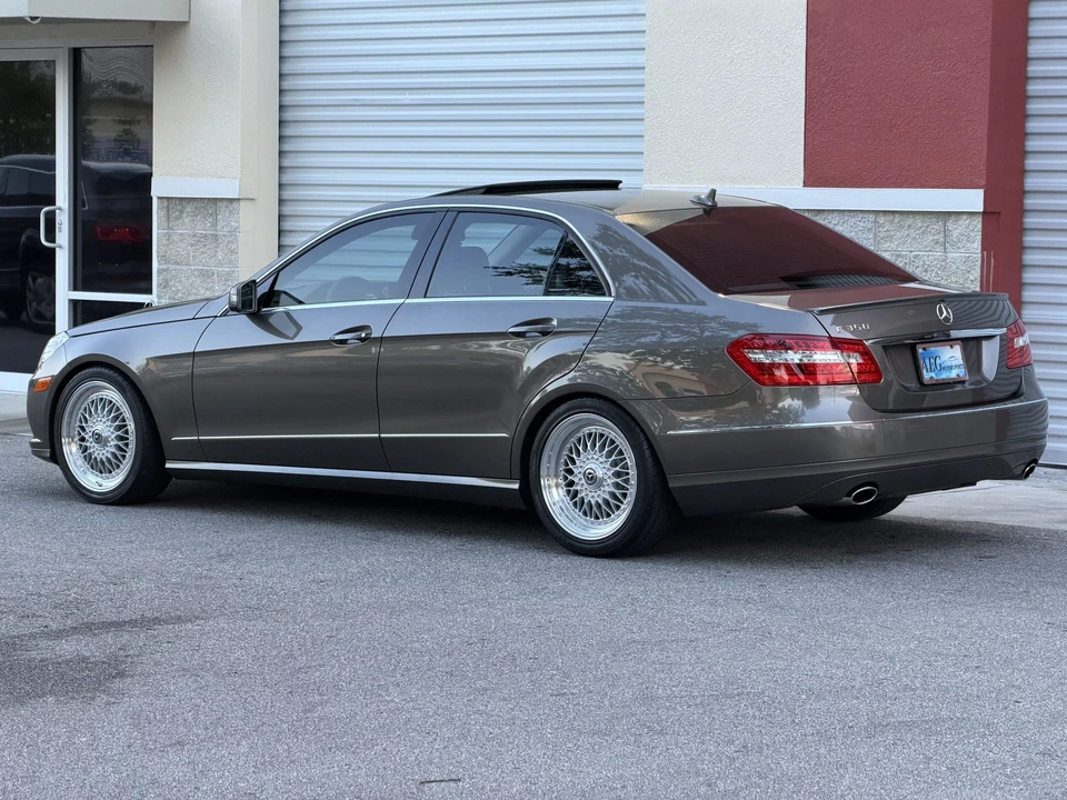 2011 Mercedes-Benz W212 E-Class - Image 12 of 31