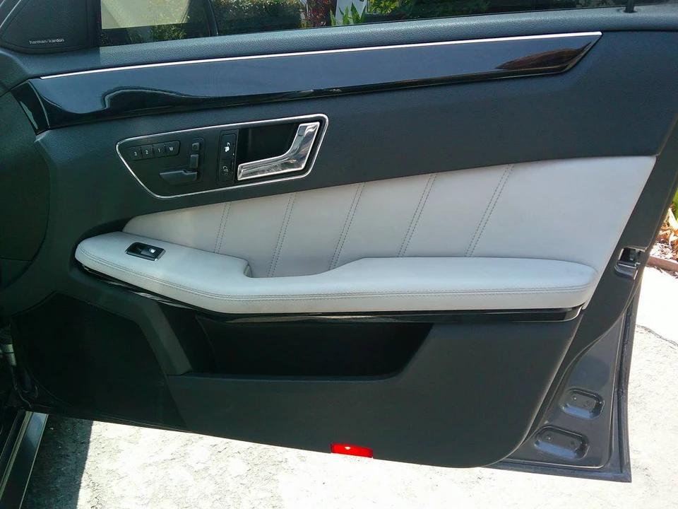 2011 Mercedes-Benz W212 E-Class - Image 14 of 15