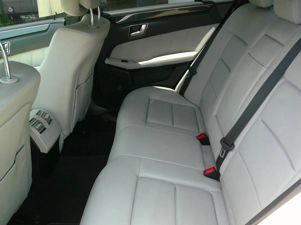 2011 Mercedes-Benz W212 E-Class - Image 11 of 15