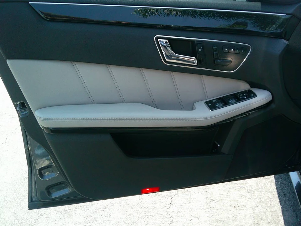 2011 Mercedes-Benz W212 E-Class - Image 12 of 15