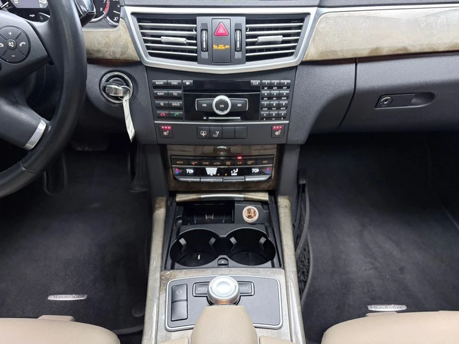 2011 Mercedes-Benz W212 E-Class - Image 17 of 18