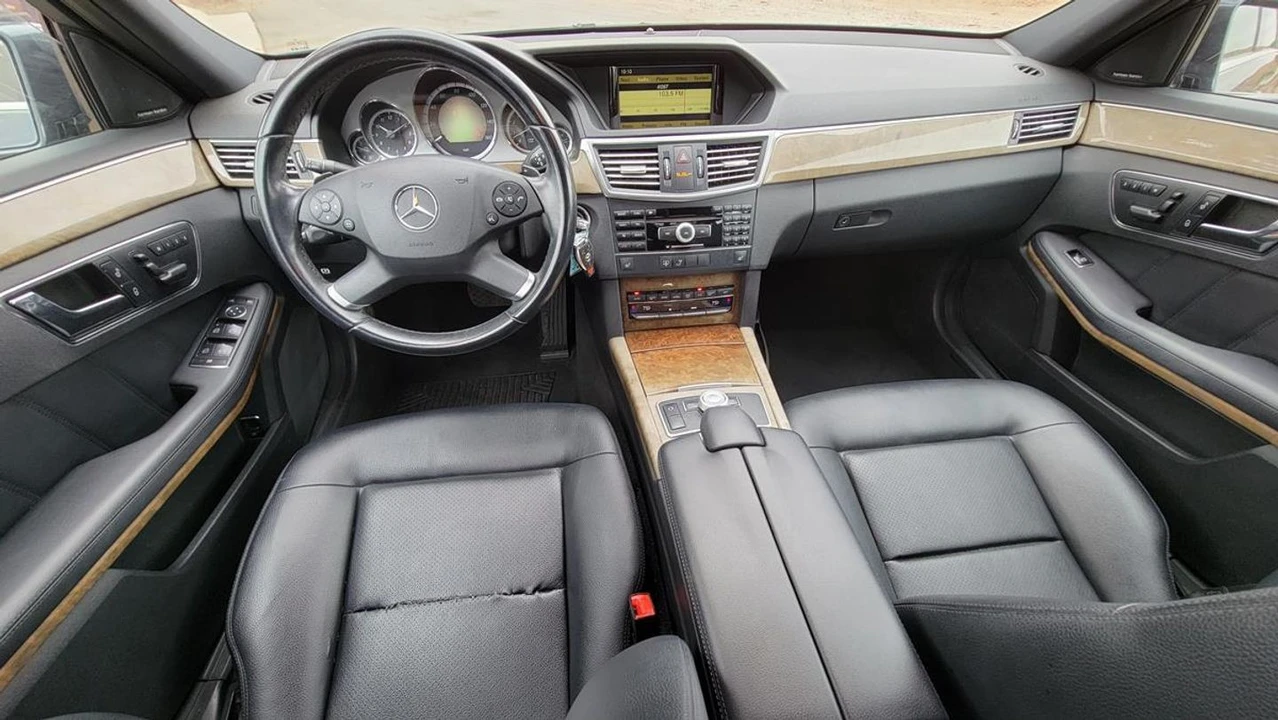 2011 Mercedes-Benz W212 E-Class - Image 8 of 21