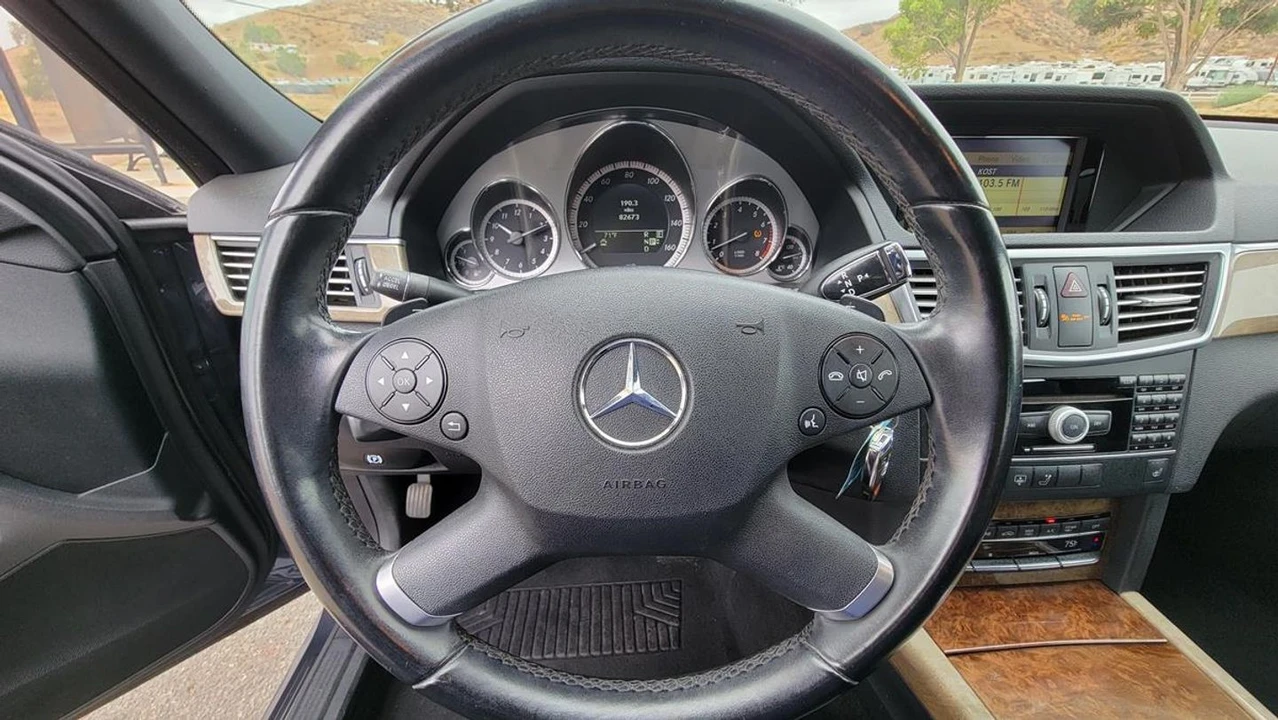 2011 Mercedes-Benz W212 E-Class - Image 20 of 21
