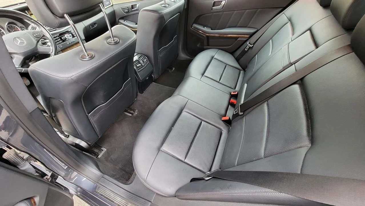 2011 Mercedes-Benz W212 E-Class - Image 17 of 21