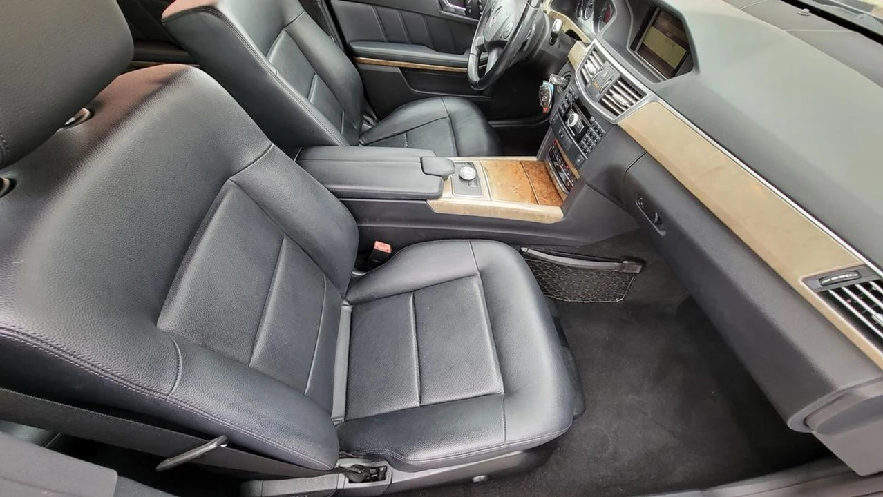 2011 Mercedes-Benz W212 E-Class - Image 15 of 21