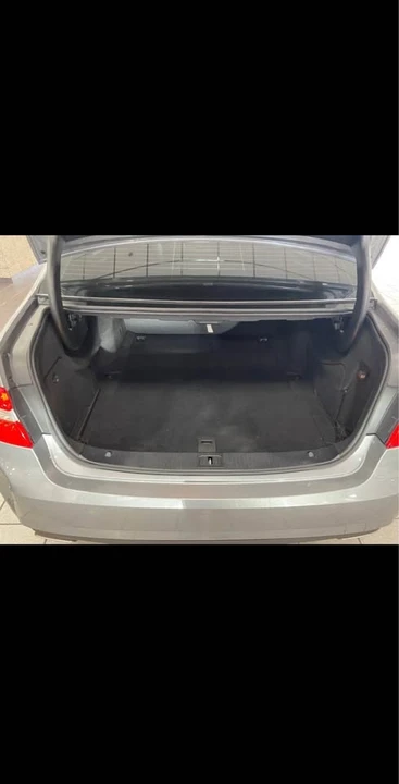 2011 Mercedes-Benz W212 E-Class - Image 13 of 15