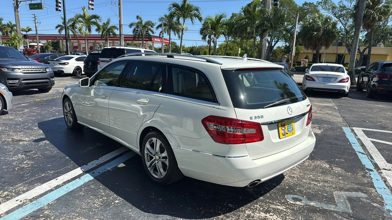 2011 Mercedes-Benz W212 E-Class - Image 8 of 21