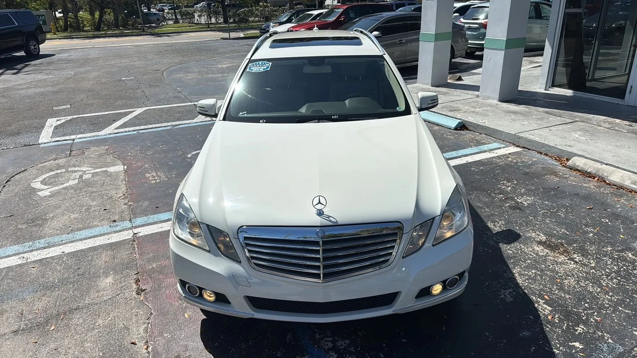 2011 Mercedes-Benz W212 E-Class - Image 4 of 21