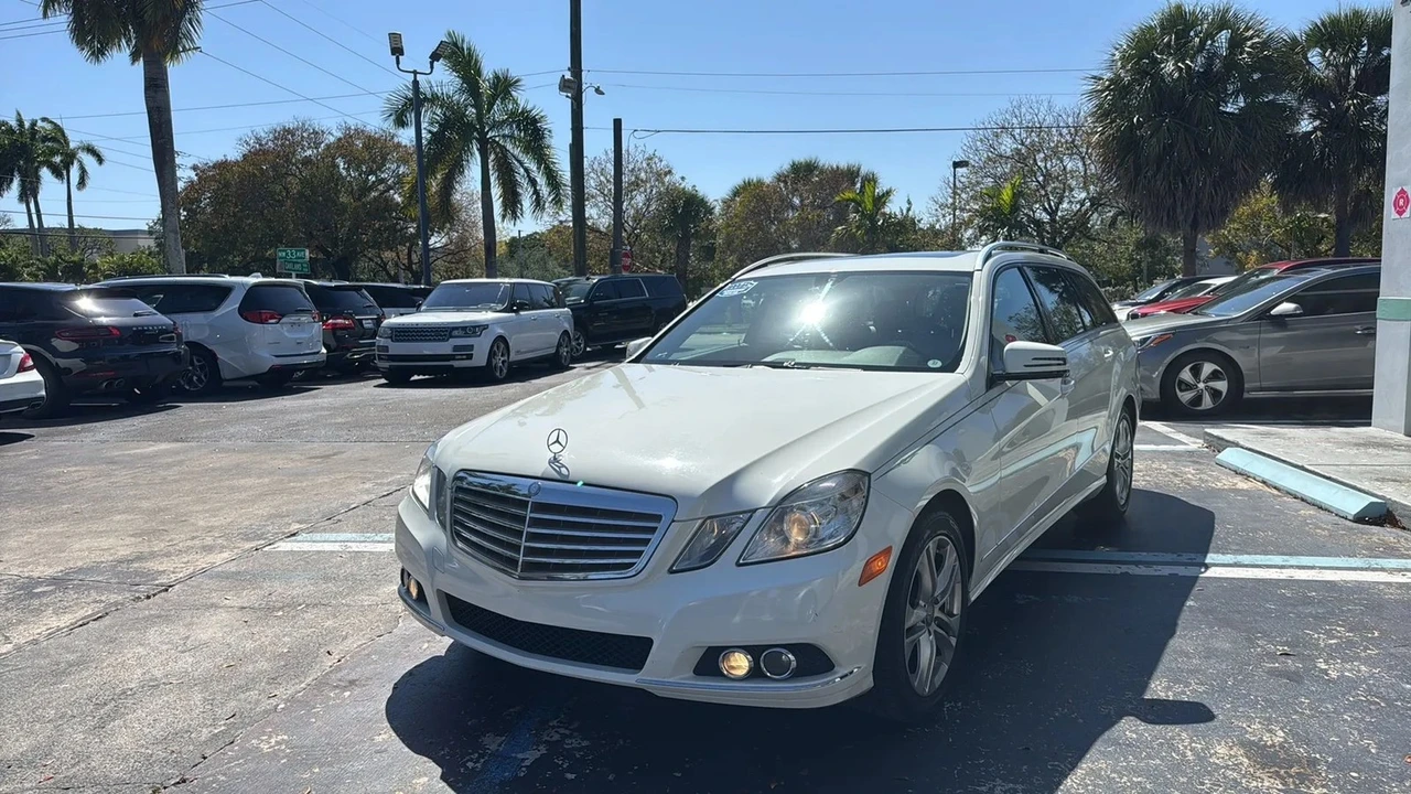 2011 Mercedes-Benz W212 E-Class - Image 6 of 21