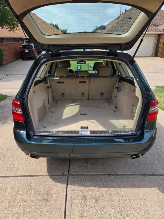 2011 Mercedes-Benz W212 E-Class - Image 7 of 10