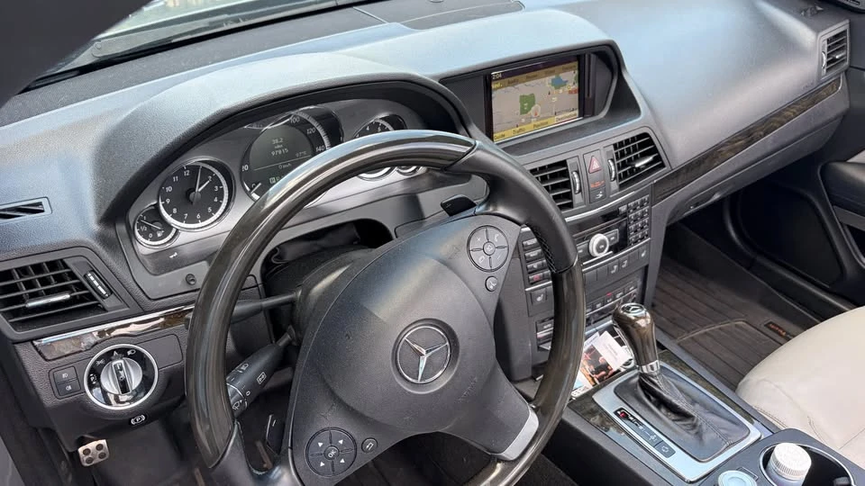 2011 Mercedes-Benz W212 E-Class - Image 17 of 20