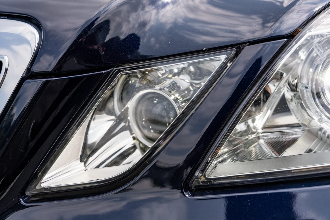 2011 Mercedes-Benz W212 E-Class - Image 17 of 31
