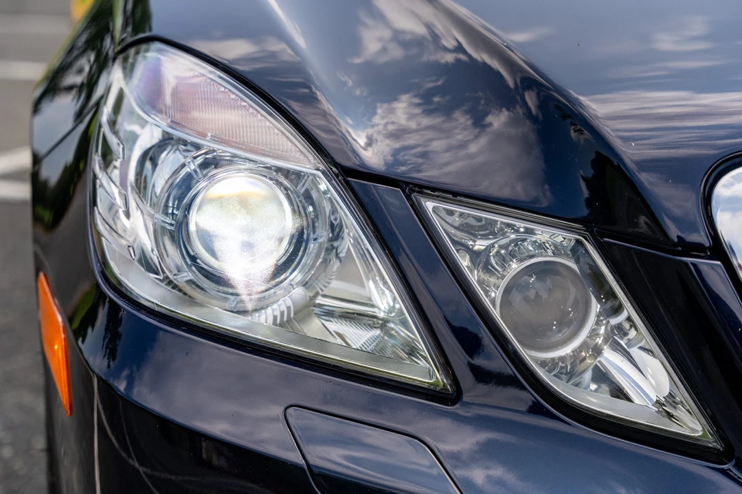 2011 Mercedes-Benz W212 E-Class - Image 12 of 31