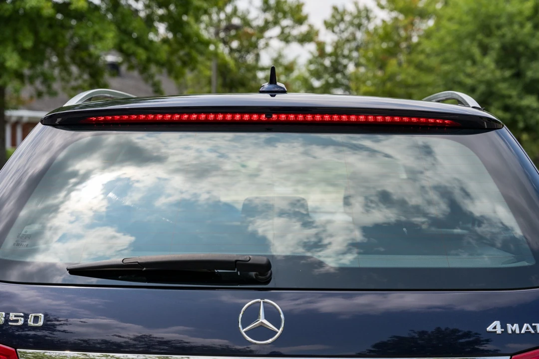 2011 Mercedes-Benz W212 E-Class - Image 23 of 31