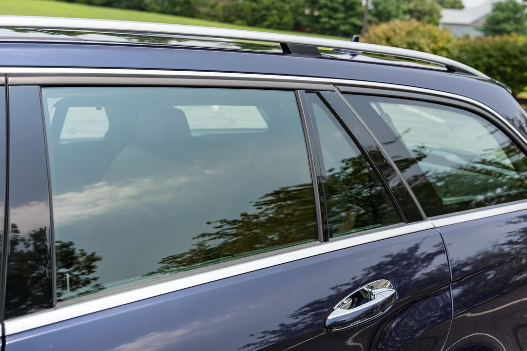2011 Mercedes-Benz W212 E-Class - Image 26 of 31