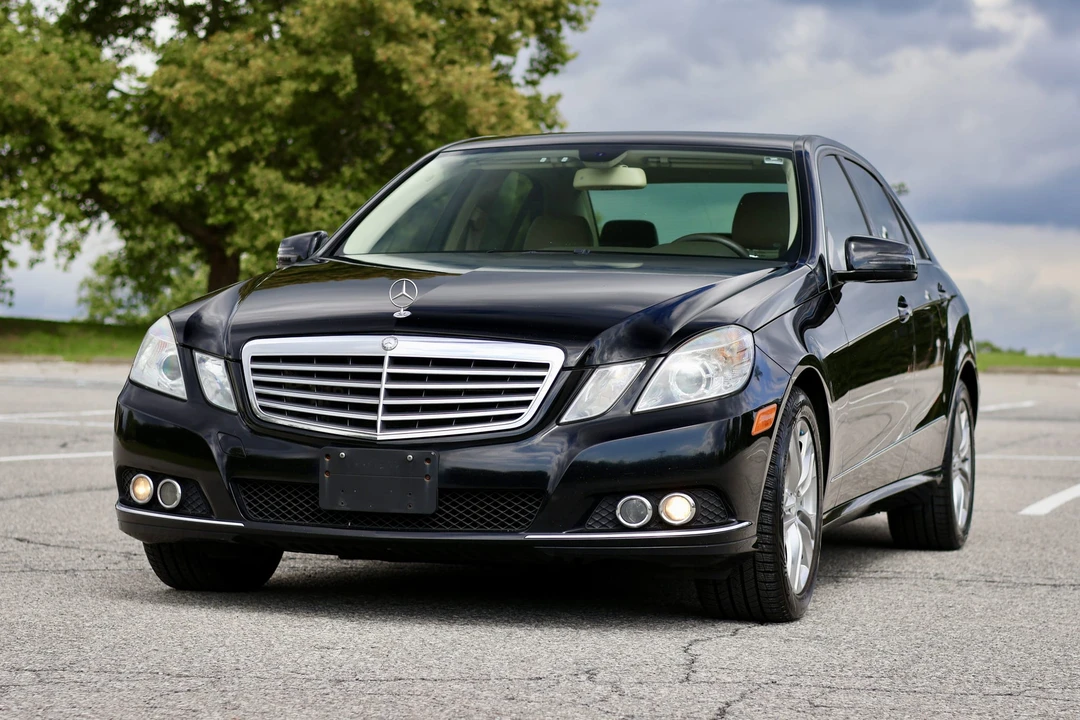 2011 Mercedes-Benz W212 E-Class - Image 20 of 31