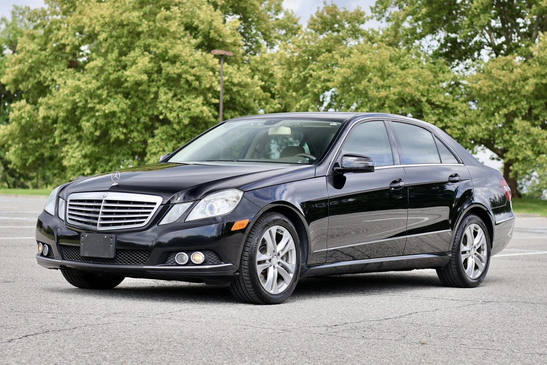2011 Mercedes-Benz W212 E-Class - Image 3 of 31