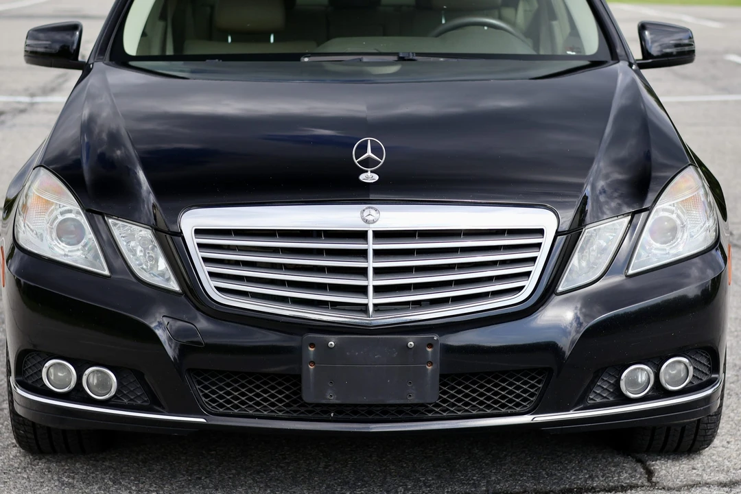 2011 Mercedes-Benz W212 E-Class - Image 23 of 31