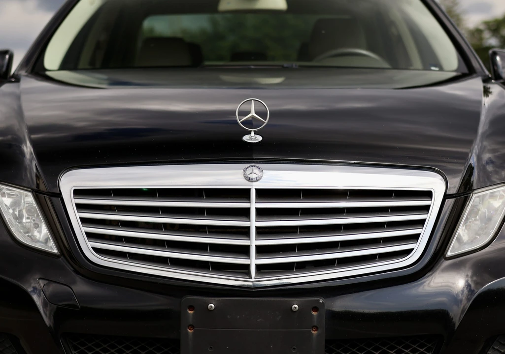 2011 Mercedes-Benz W212 E-Class - Image 24 of 31