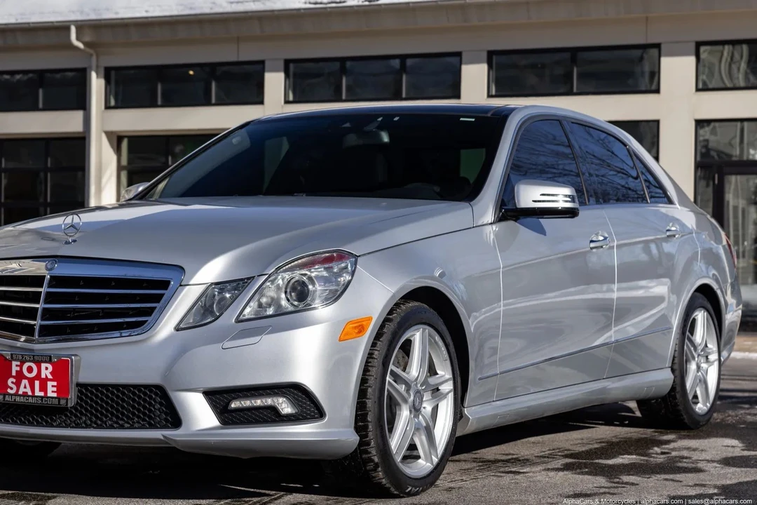2011 Mercedes-Benz W212 E-Class - Image 17 of 21