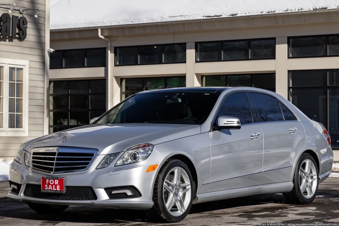 2011 Mercedes-Benz W212 E-Class - Image 15 of 21