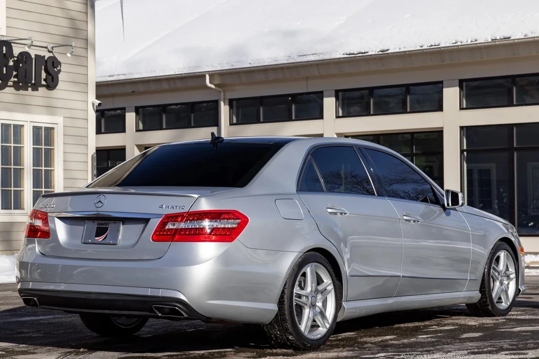 2011 Mercedes-Benz W212 E-Class - Image 9 of 21