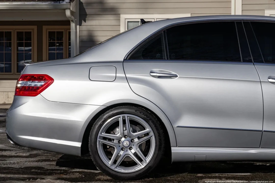 2011 Mercedes-Benz W212 E-Class - Image 6 of 21