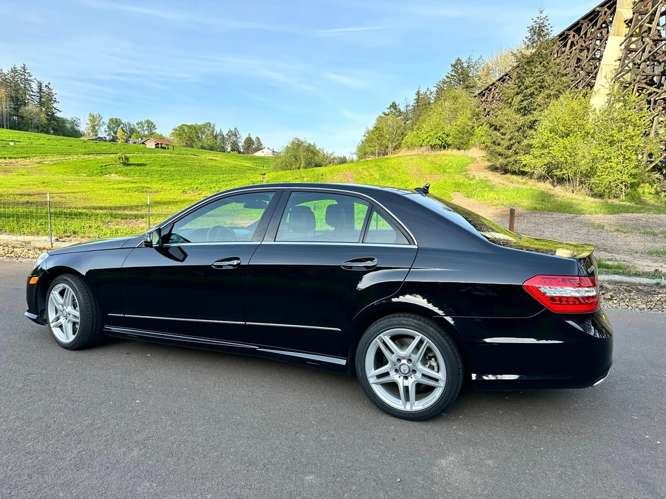 2011 Mercedes-Benz W212 E-Class - Image 14 of 31