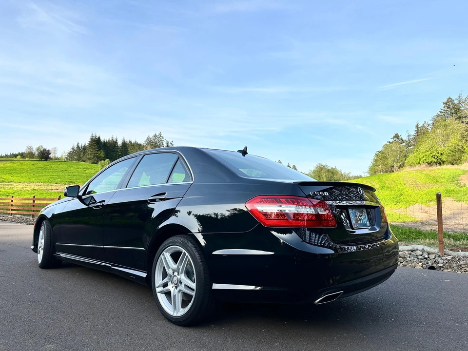 2011 Mercedes-Benz W212 E-Class - Image 16 of 31