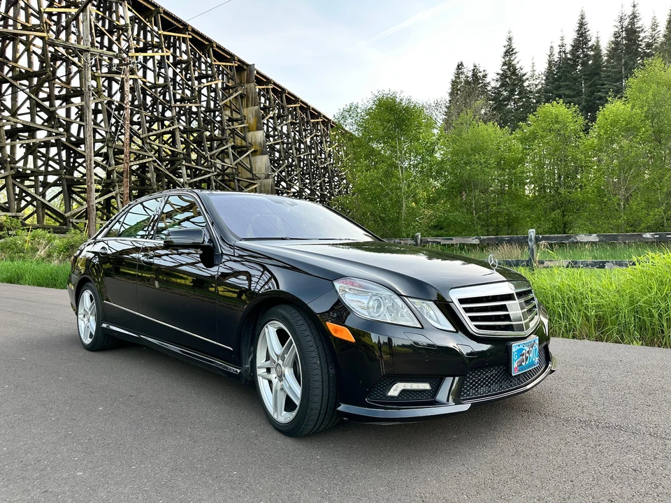 2011 Mercedes-Benz W212 E-Class - Image 24 of 31