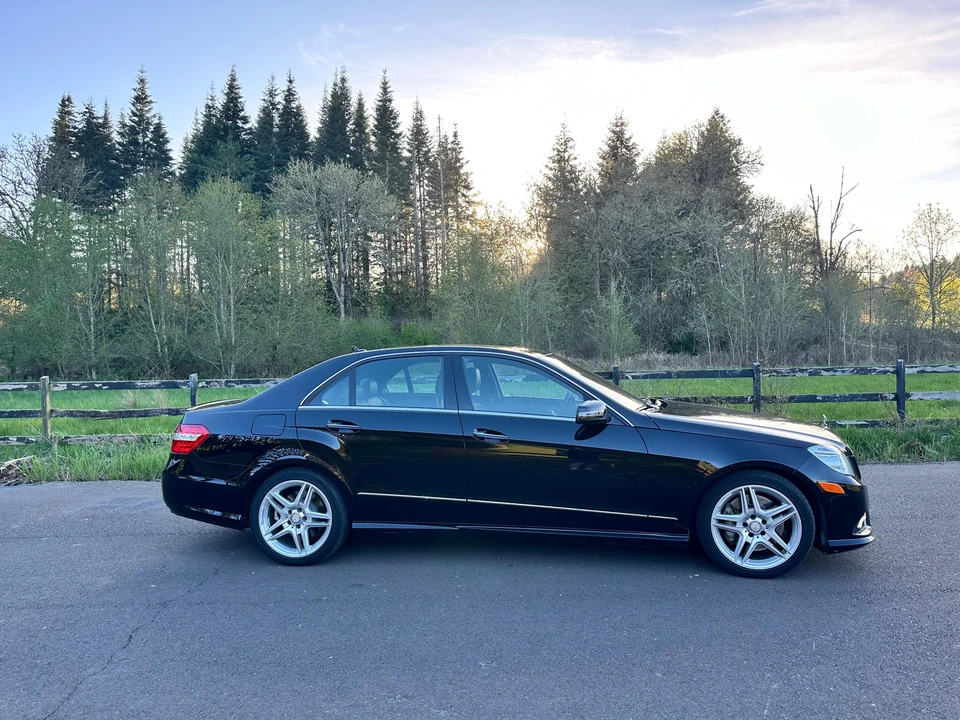 2011 Mercedes-Benz W212 E-Class - Image 22 of 31