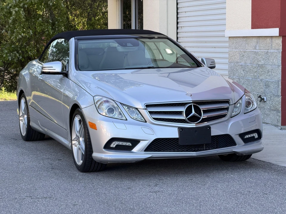 2011 Mercedes-Benz C207/A207 E-Class Coupe & Convertible - Image 17 of 31