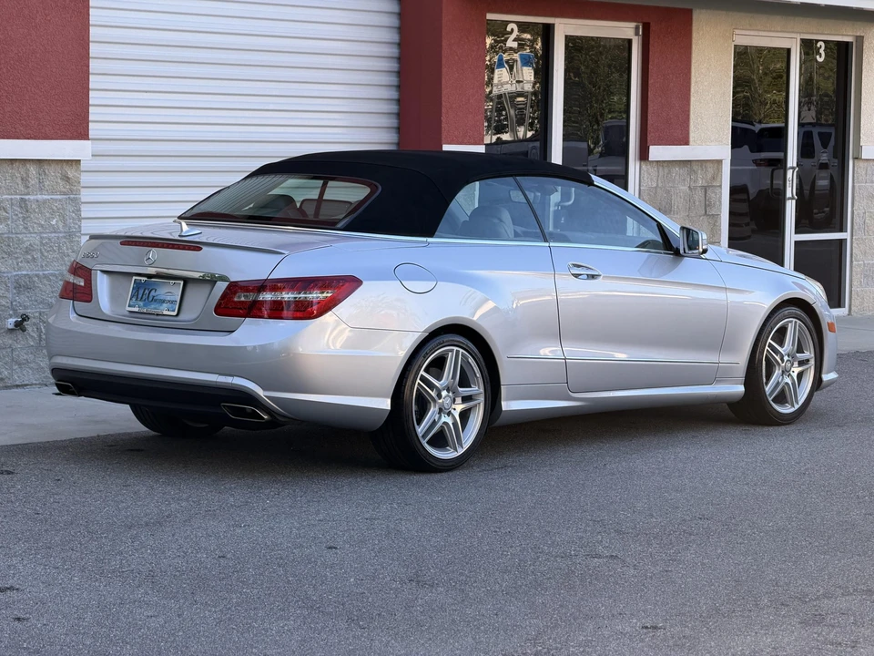 2011 Mercedes-Benz C207/A207 E-Class Coupe & Convertible - Image 25 of 31