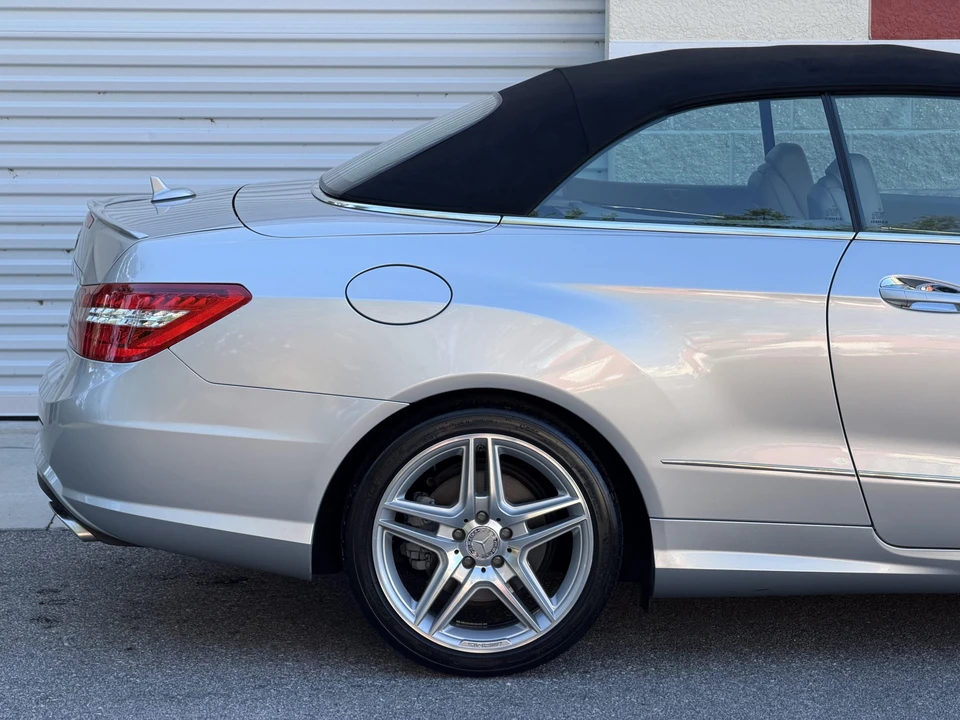 2011 Mercedes-Benz C207/A207 E-Class Coupe & Convertible - Image 28 of 31