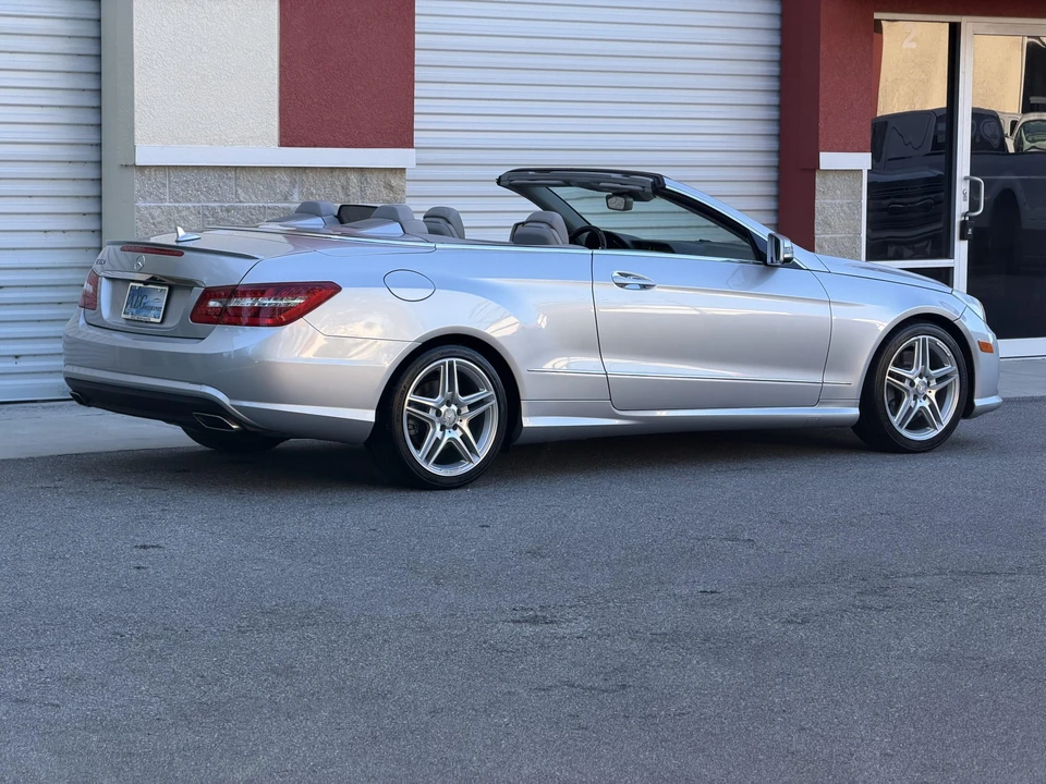 2011 Mercedes-Benz C207/A207 E-Class Coupe & Convertible - Image 8 of 31