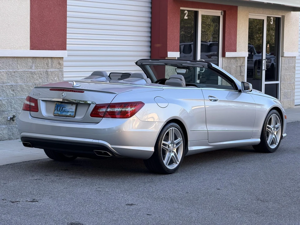 2011 Mercedes-Benz C207/A207 E-Class Coupe & Convertible - Image 9 of 31