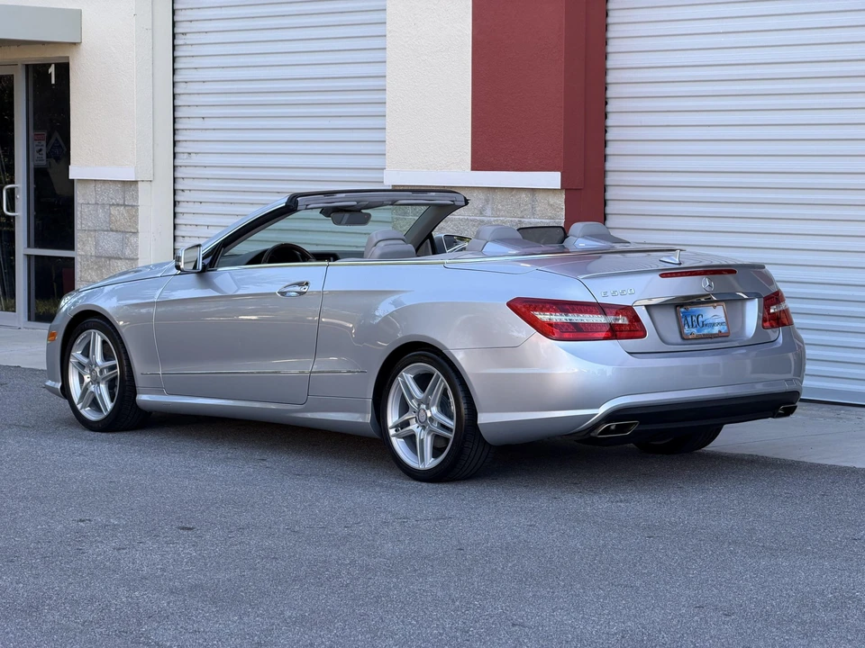2011 Mercedes-Benz C207/A207 E-Class Coupe & Convertible - Image 13 of 31