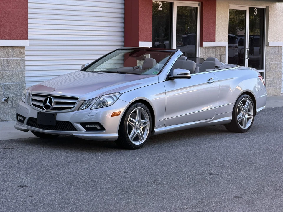 2011 Mercedes-Benz C207/A207 E-Class Coupe & Convertible - Image 3 of 31