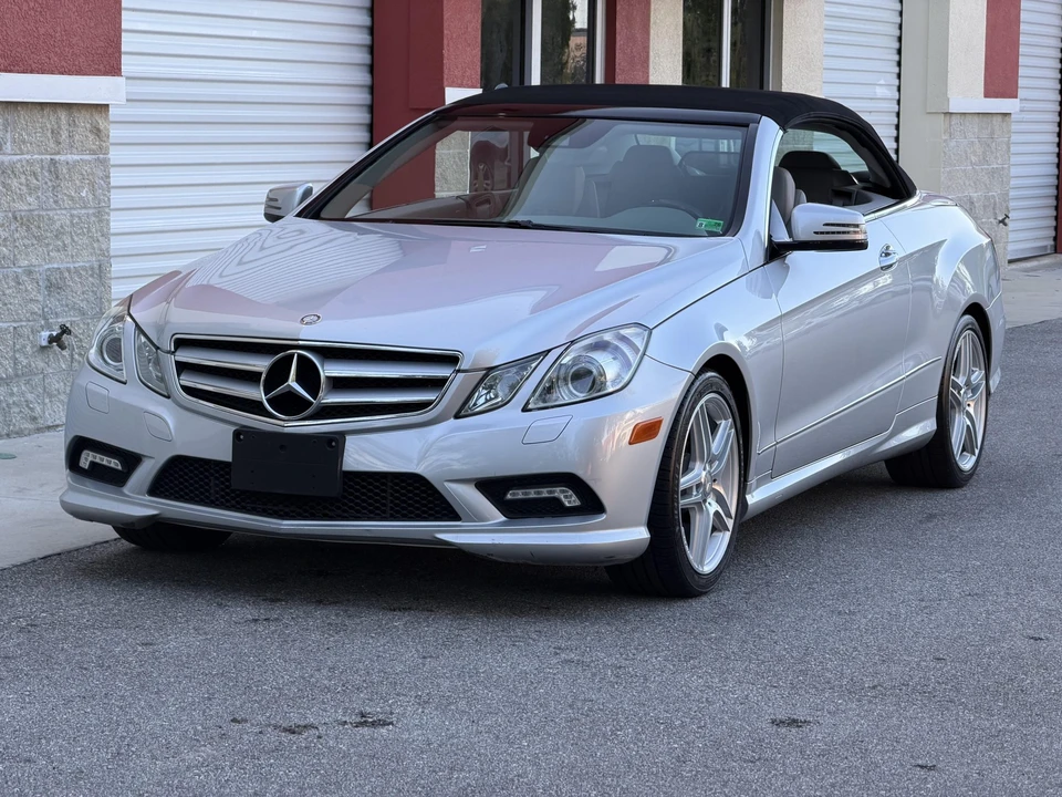 2011 Mercedes-Benz C207/A207 E-Class Coupe & Convertible - Image 15 of 31