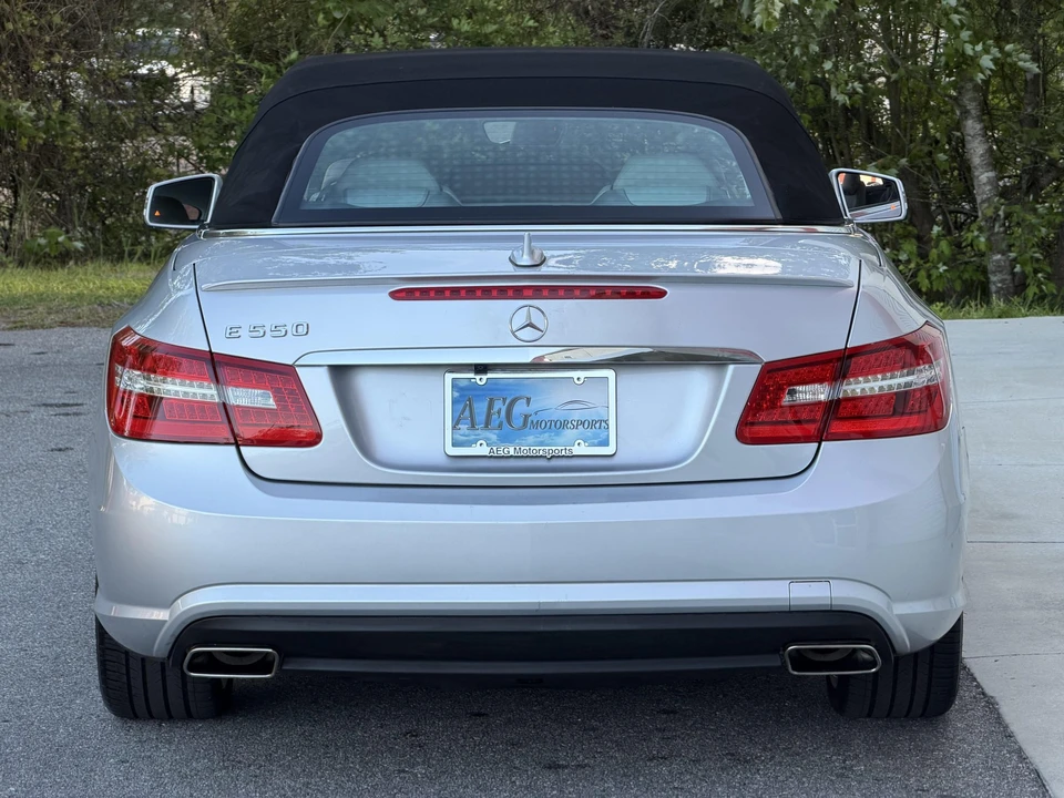 2011 Mercedes-Benz C207/A207 E-Class Coupe & Convertible - Image 27 of 31