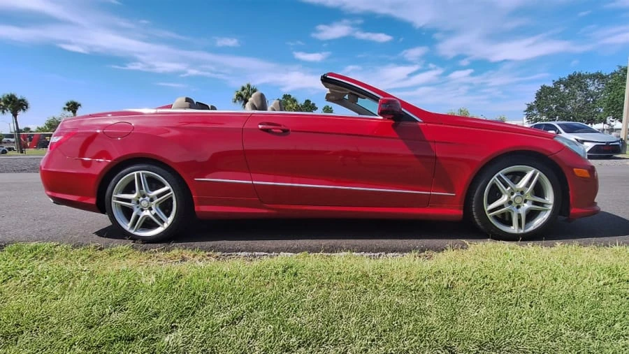 2011 Mercedes-Benz C207/A207 E-Class Coupe & Convertible - Image 2 of 19