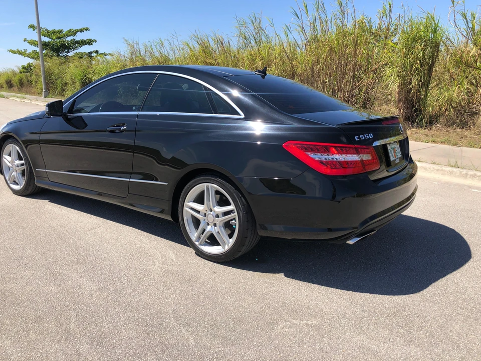 2011 Mercedes-Benz C207/A207 E-Class Coupe & Convertible - Image 14 of 31