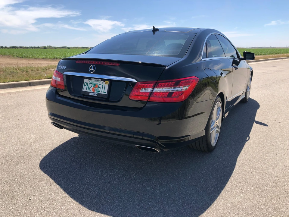 2011 Mercedes-Benz C207/A207 E-Class Coupe & Convertible - Image 21 of 31