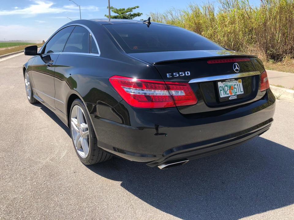 2011 Mercedes-Benz C207/A207 E-Class Coupe & Convertible - Image 16 of 31