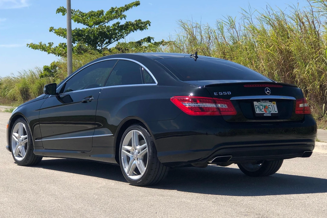2011 Mercedes-Benz C207/A207 E-Class Coupe & Convertible - Image 4 of 31