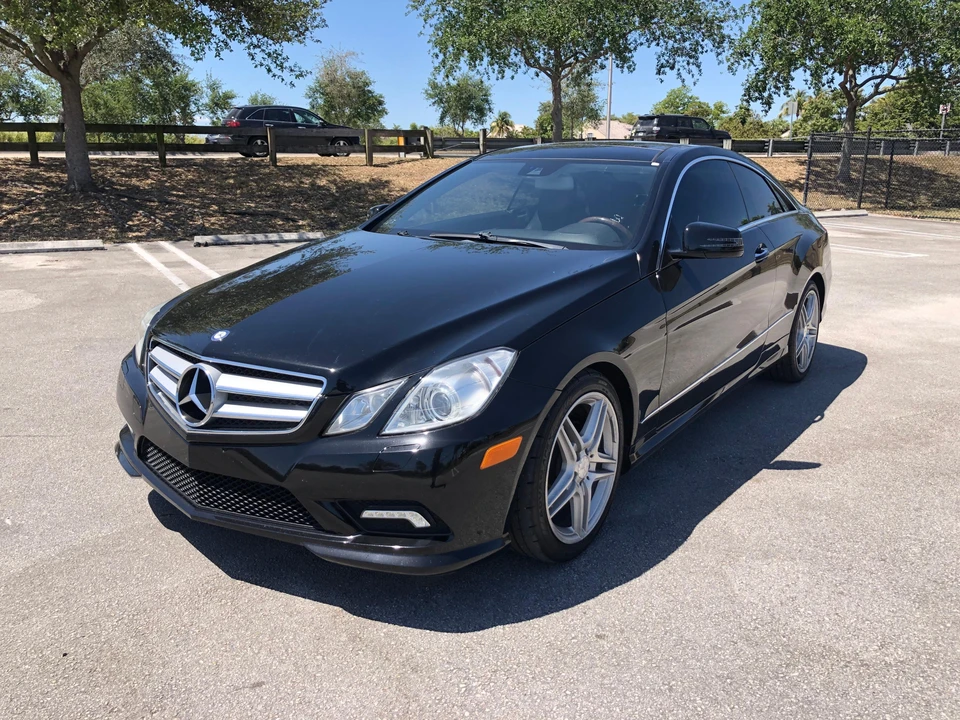 2011 Mercedes-Benz C207/A207 E-Class Coupe & Convertible - Image 8 of 31